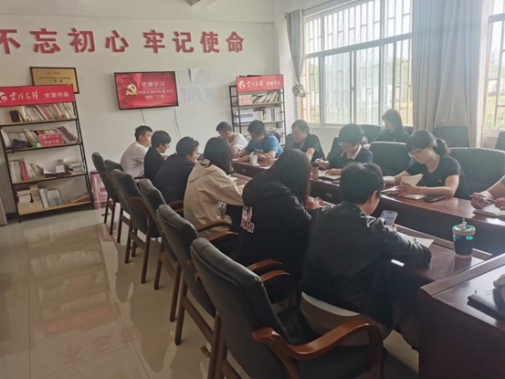 【主题教育】雷衡副院长为工程学院党总支全体党员讲授“中国式现代化蕴含的独特‘六观’”党课